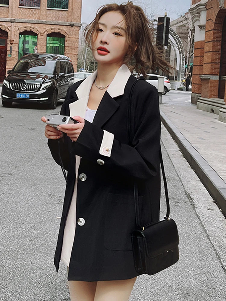 Women's Notched Collar Blazer