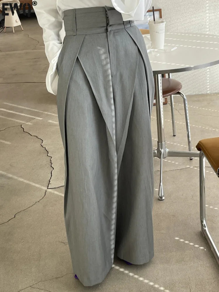 Loose Pleated Trousers