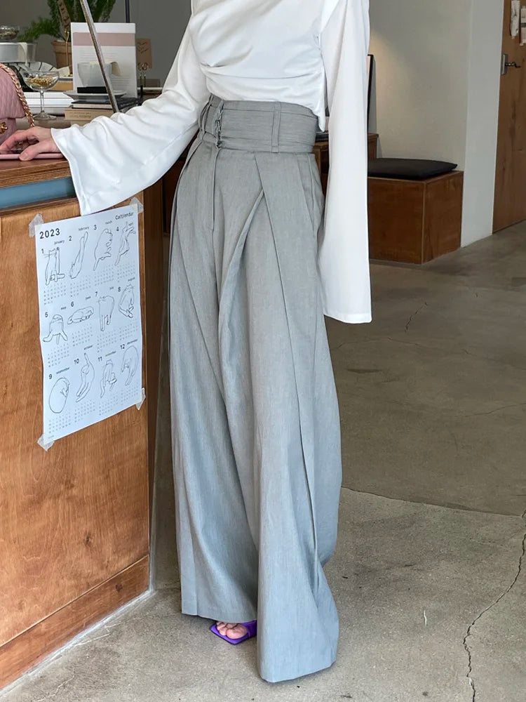 Loose Pleated Trousers