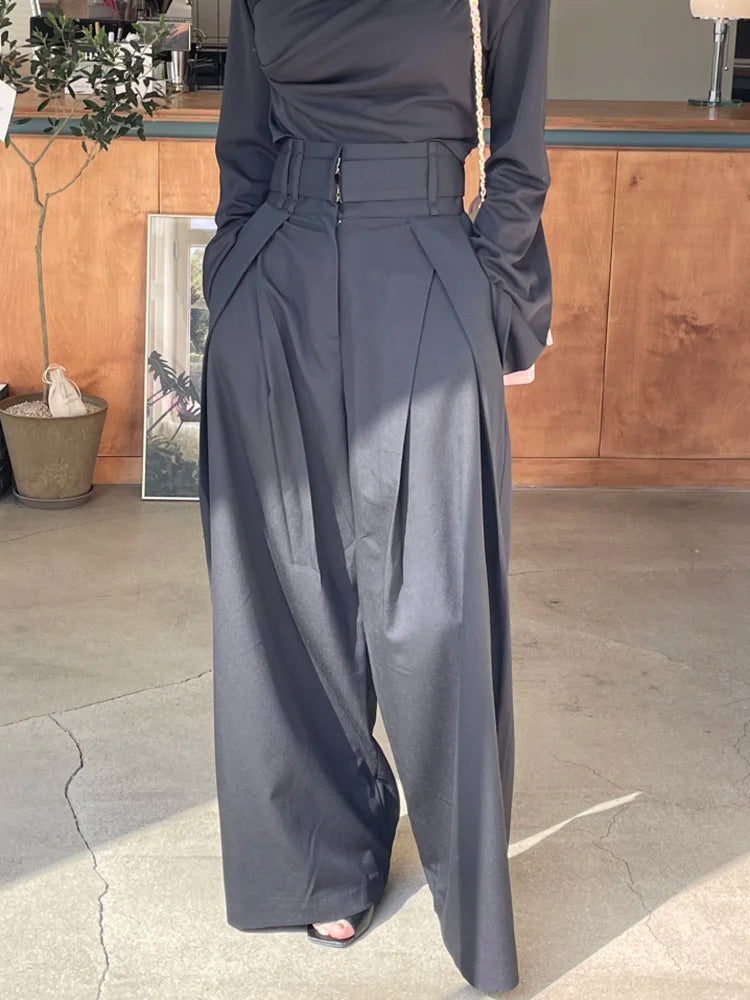 Loose Pleated Trousers