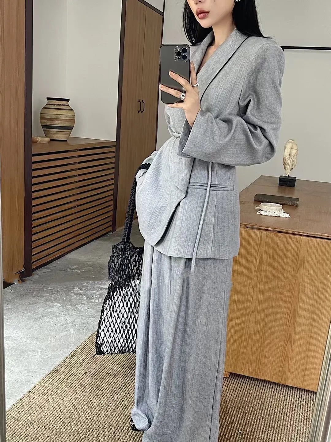 Spring And Summer Belt Blouse + Drape Wide-leg Pants