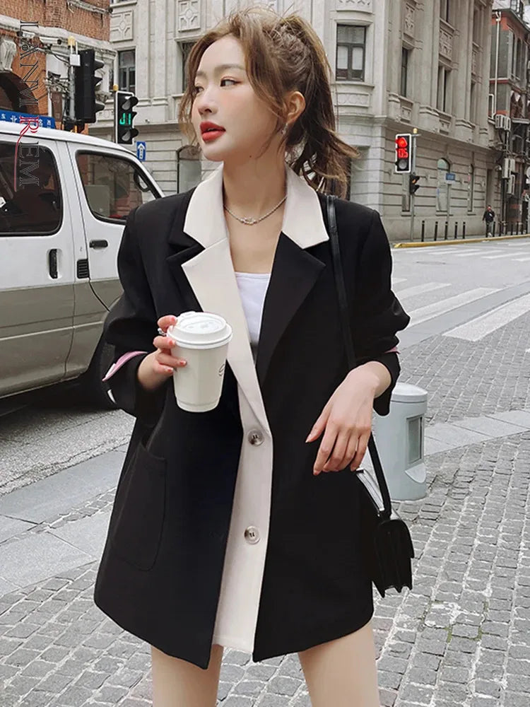 Women's Notched Collar Blazer