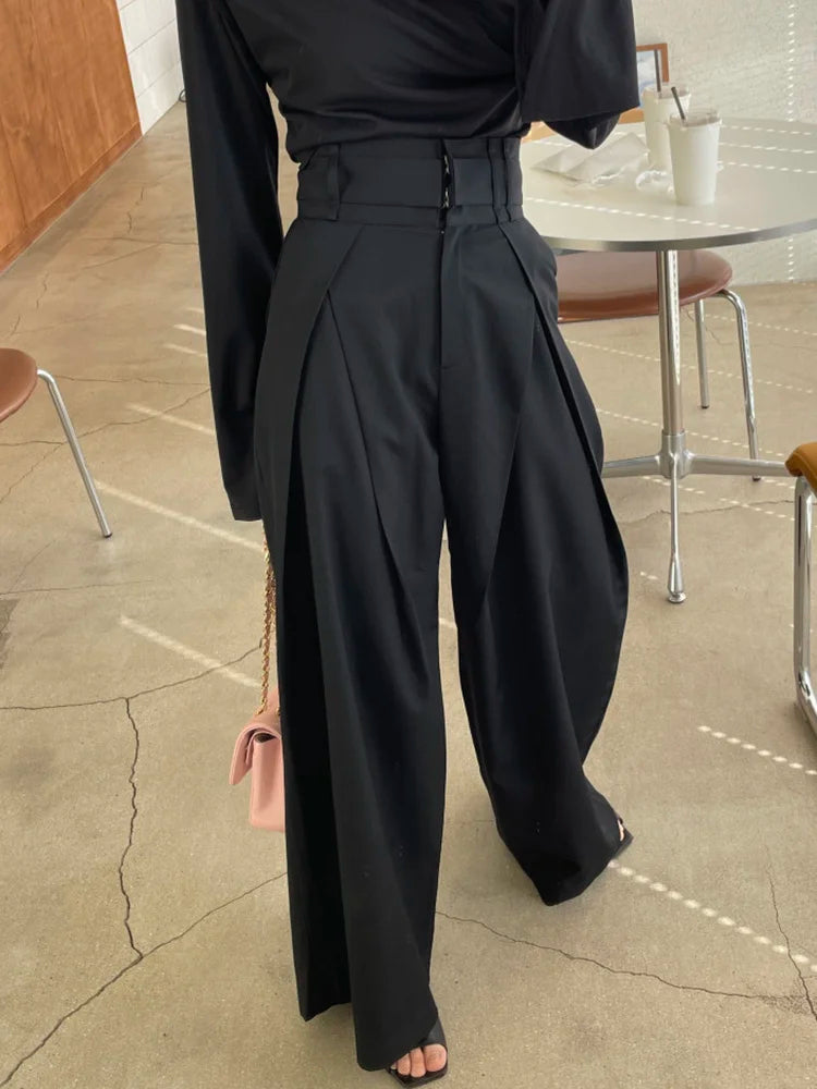 Loose Pleated Trousers