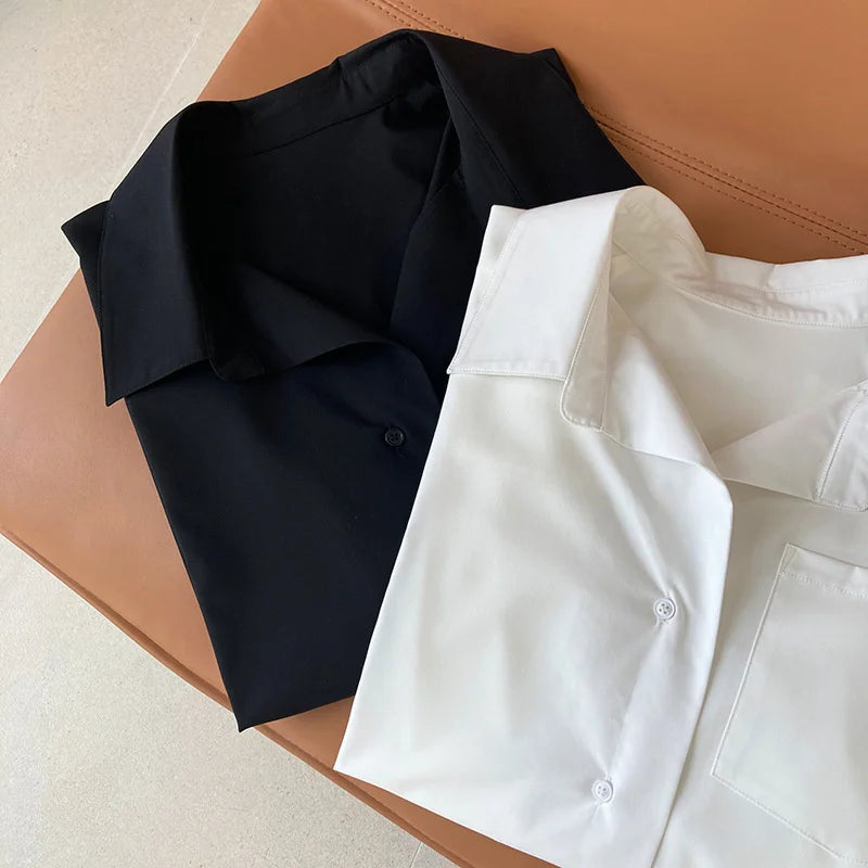 Loose Pocket White Shirt
