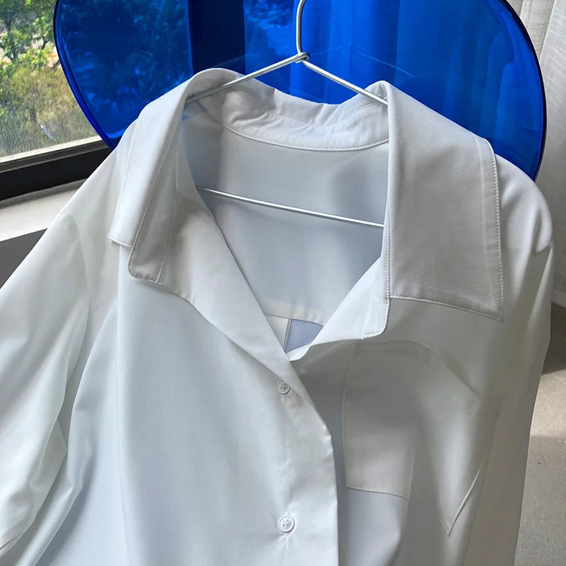 Loose Pocket White Shirt